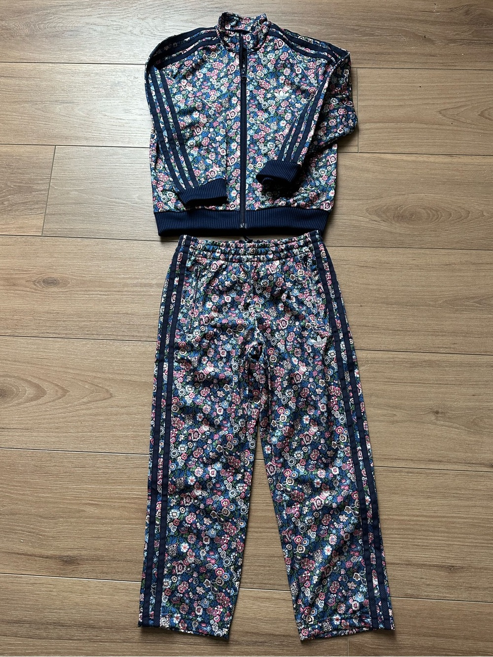 Adidas Original Liberty Track Suit Kids